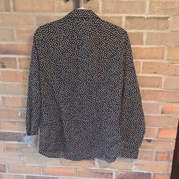 Chaps No Iron Black and White Polka Dot, Long Sleeve Button Down Blouse Sz. XL. - Picture 8 of 10